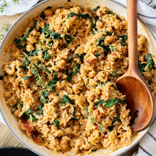 This Creamy Chickpeas & Rice Skillet is a quick and easy plant-based dinner that the whole family will love | ThisSavoryVegan.com