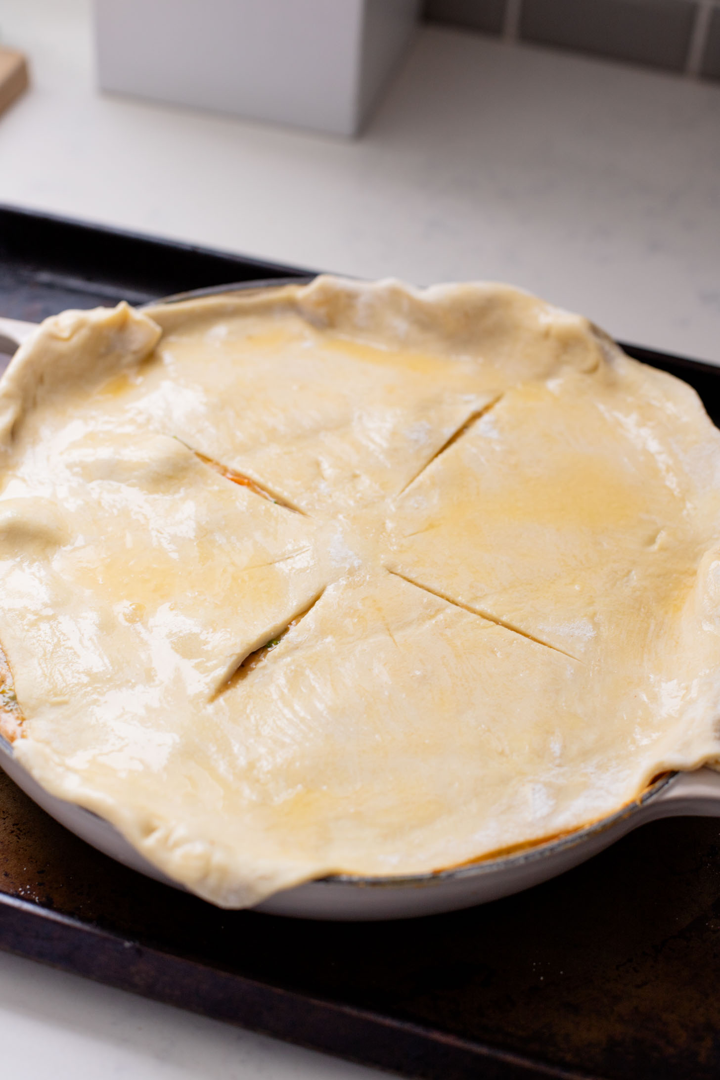 This Broccoli & Cheddar Chickpea Pot Pie is 100% dairy-free and delicious! The perfect comfort meal for the whole family | ThisSavoryVegan.com