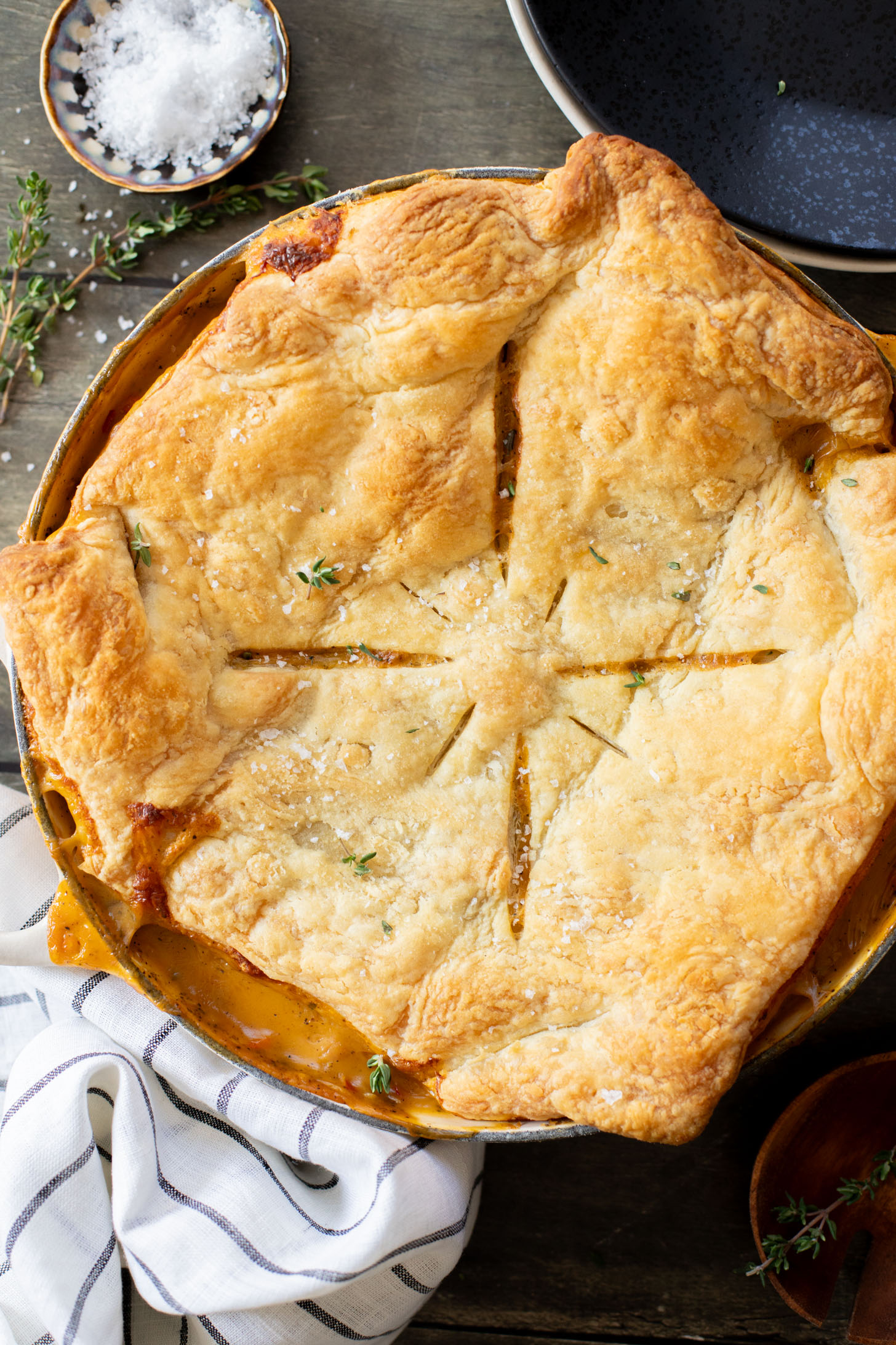 This Broccoli & Cheddar Chickpea Pot Pie is 100% dairy-free and delicious! The perfect comfort meal for the whole family | ThisSavoryVegan.com