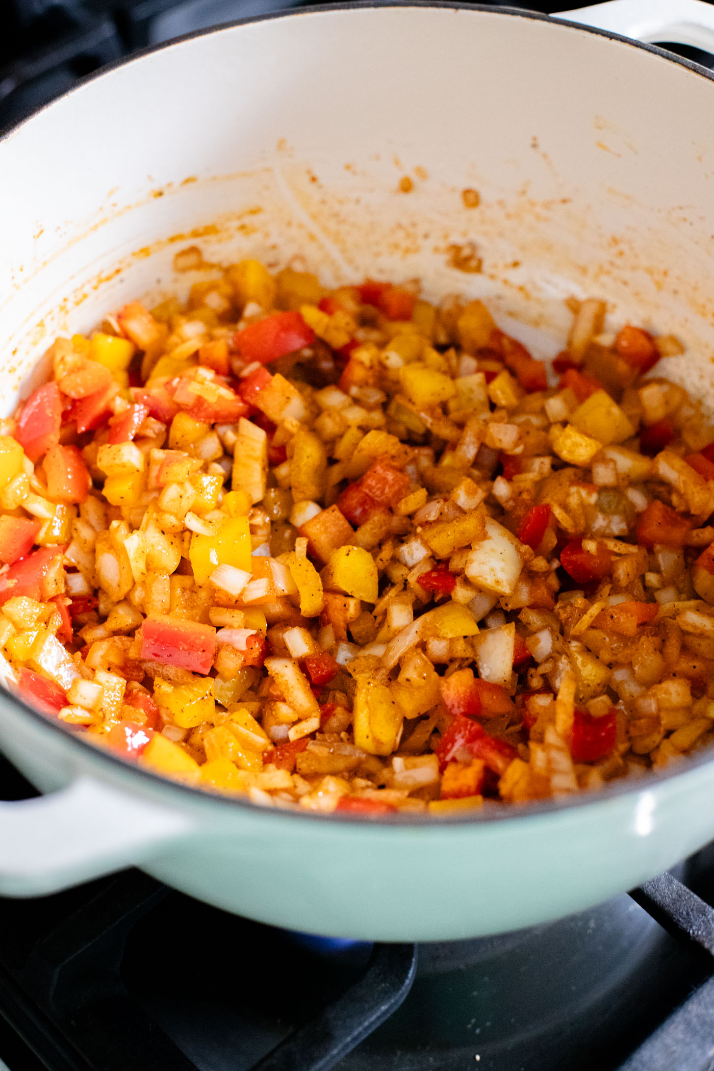 This White Bean Chili is a simple & healthy one-pot dinner! You get a cozy dinner in 30 minutes with very few dishes | ThisSavoryVegan.com