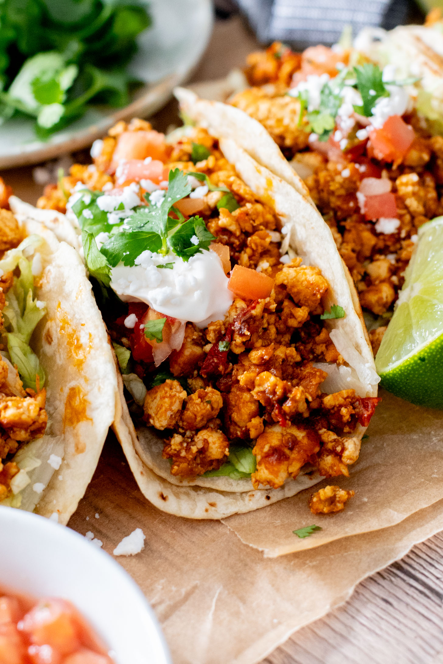 These High Protein Tofu Tacos are simple to make (you just need one skillet and 30 minutes) and they are packed with plant protein | ThisSavoryVegan.com