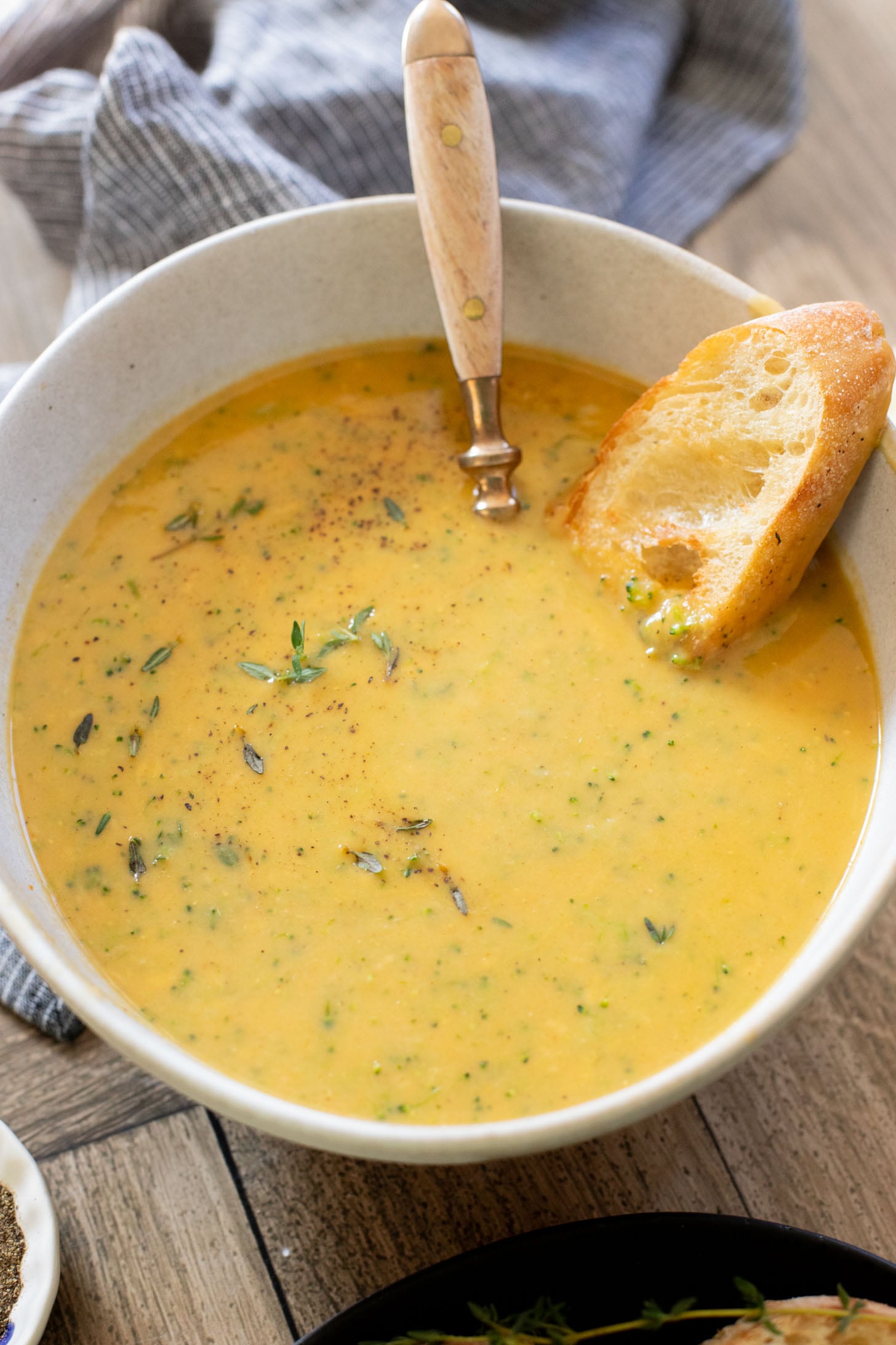 This Vegan Broccoli & Cheddar Soup is creamy & delicious. Made dairy-free and has some extra sneaky veggies too | ThisSavoryVegan.com