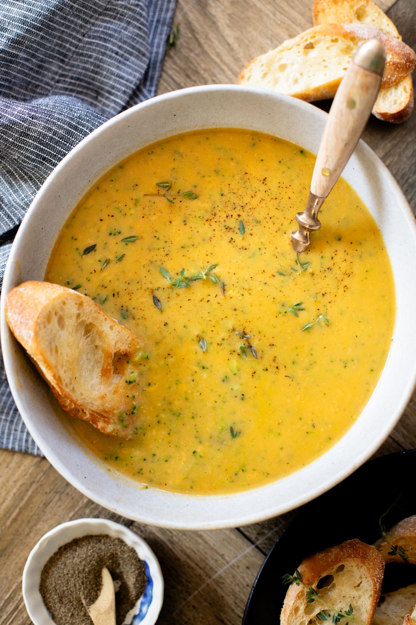 This Vegan Broccoli & Cheddar Soup is creamy & delicious. Made dairy-free and has some extra sneaky veggies too | ThisSavoryVegan.com