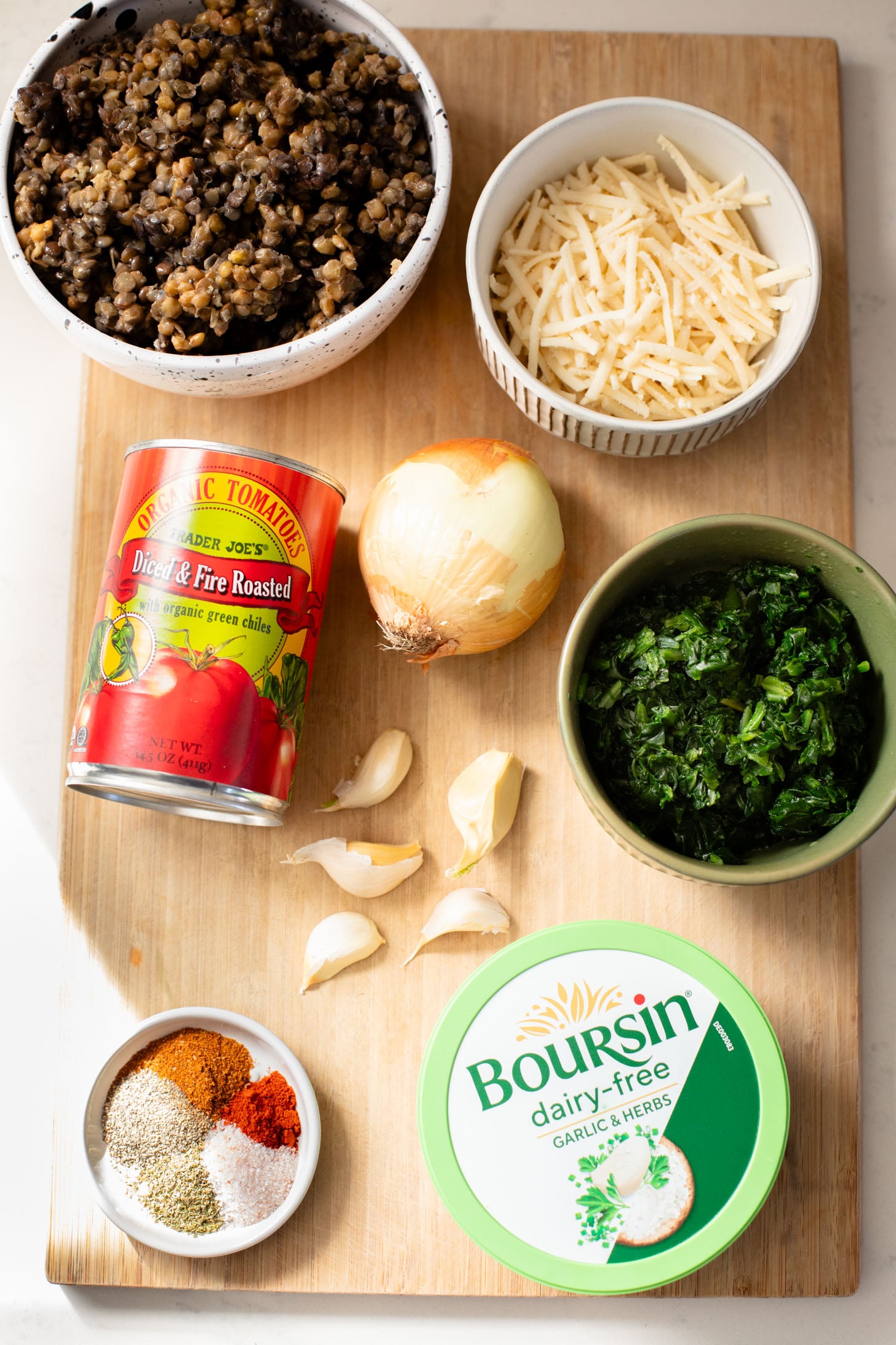 This Lentil & Spinach Skillet is an easy and delicious one-pot dinner that is ready in under an hour! Perfect family dinner | ThisSavoryVegan.com