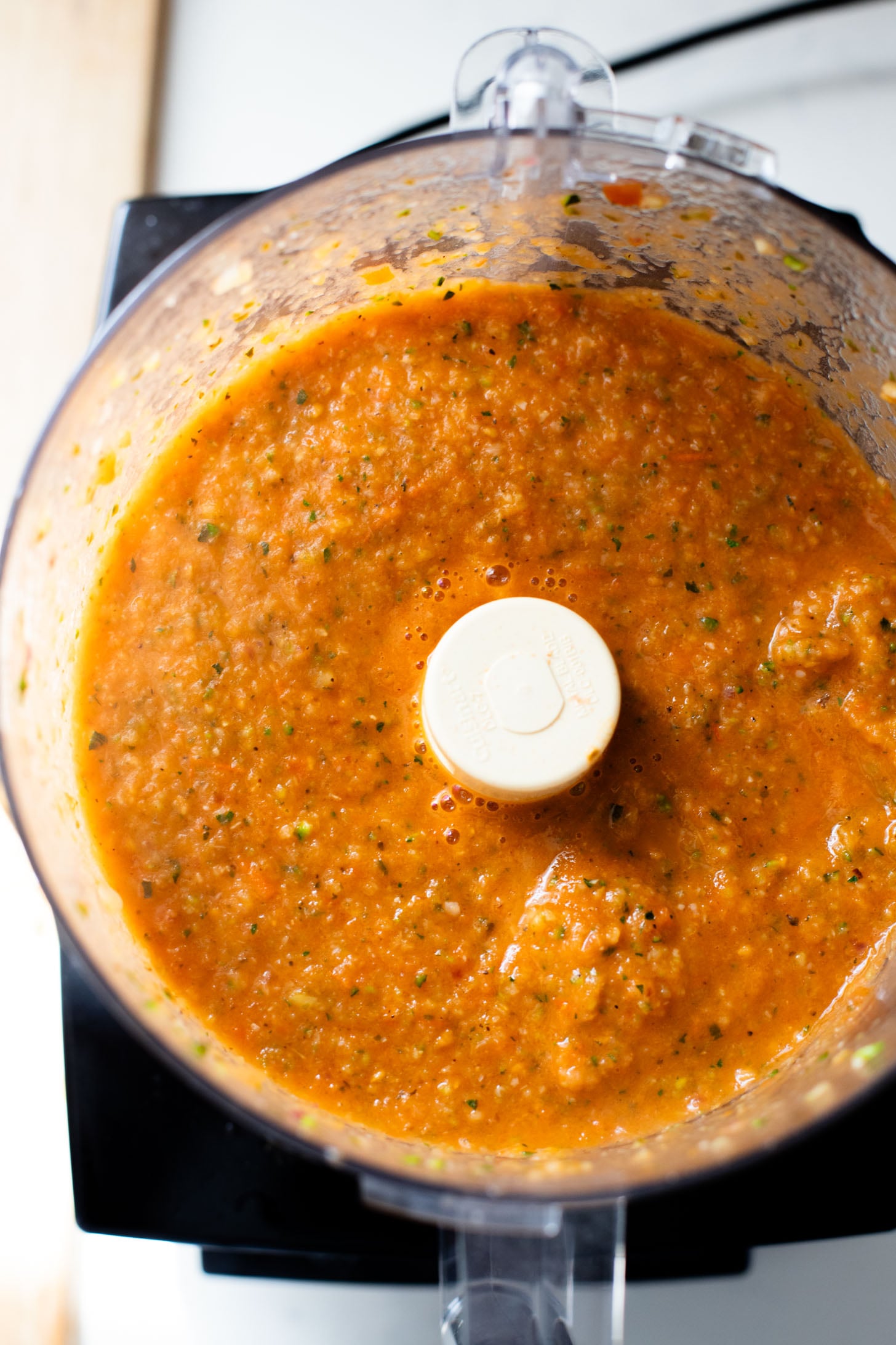 This Roasted Vegetable Marinara is the perfect recipe to sneak in some extra veggies to your dinner - baby-friendly and so good | ThisSavoryVegan.com