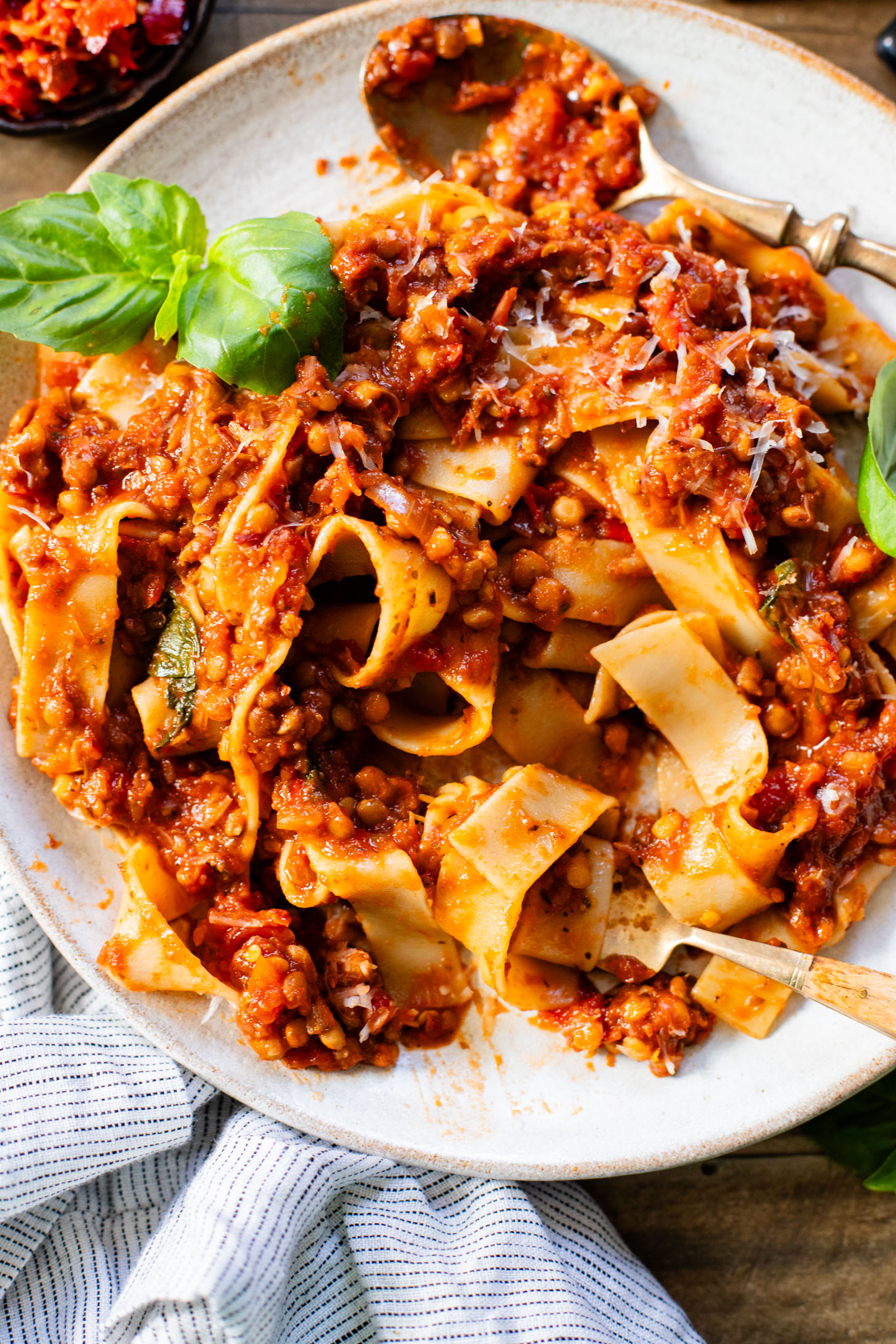 This Spicy Lentil Bolognese is a simple, protein-packed pasta sauce that is simple to make and super delicious | ThisSavoryVegan.com