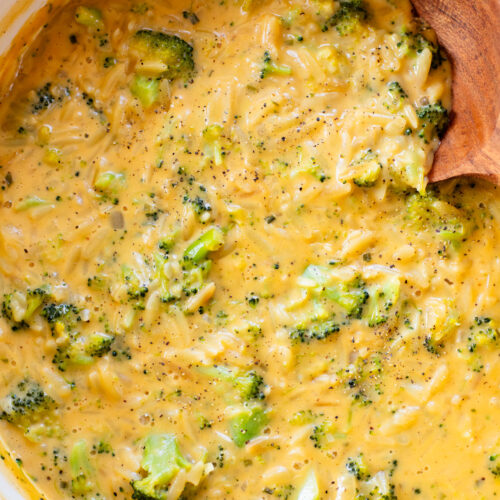This Vegan Broccoli Cheddar Orzo is a creamy & cozy weeknight dinner that is 100% dairy-free and super delicious | ThisSavoryVegan.com