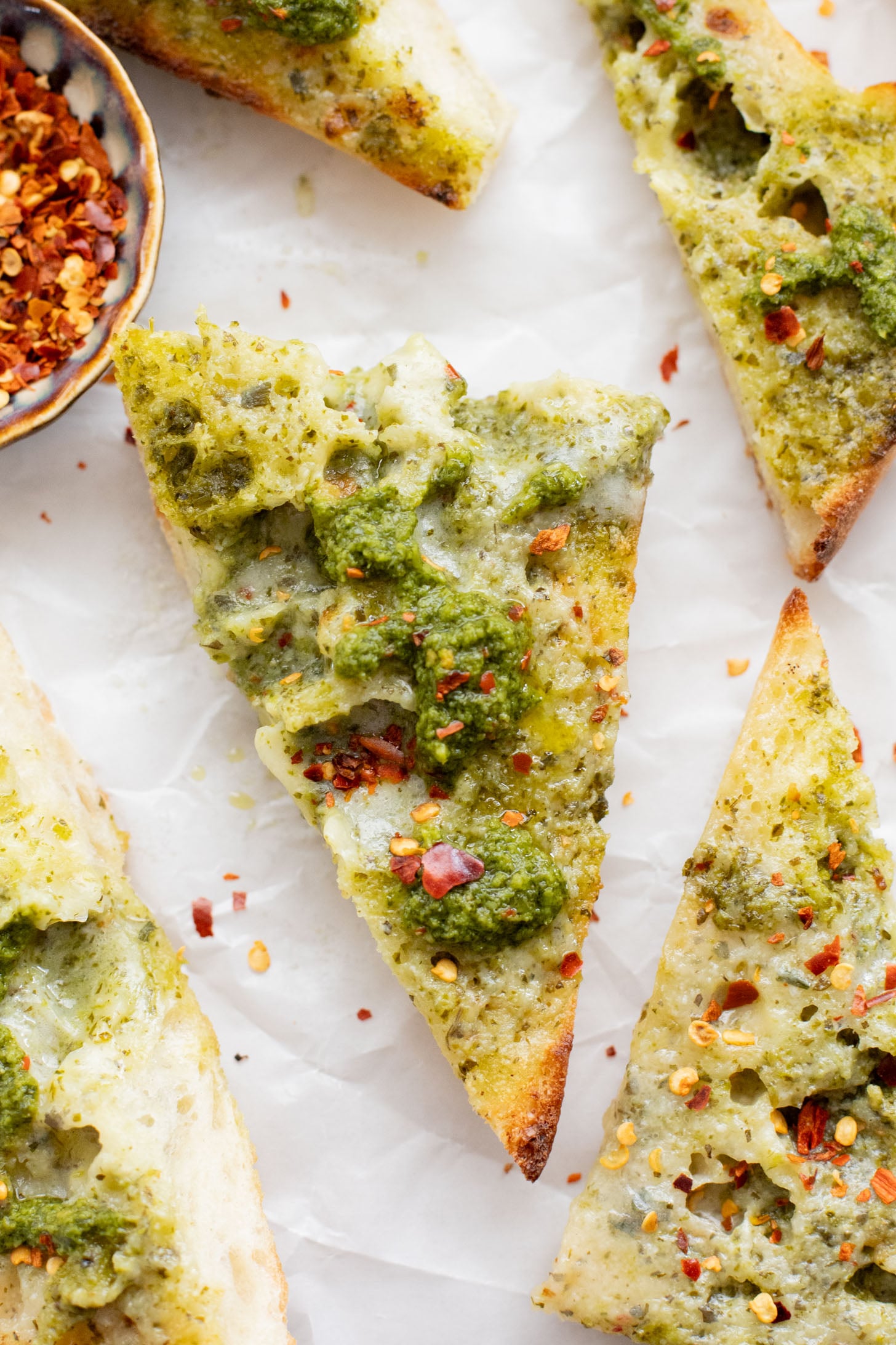 This Trader Joe's Cheesy Chimichurri Garlic Bread is the perfect vegan side dish. This is garlic bread on a whole other level | ThisSavoryVegan.com
