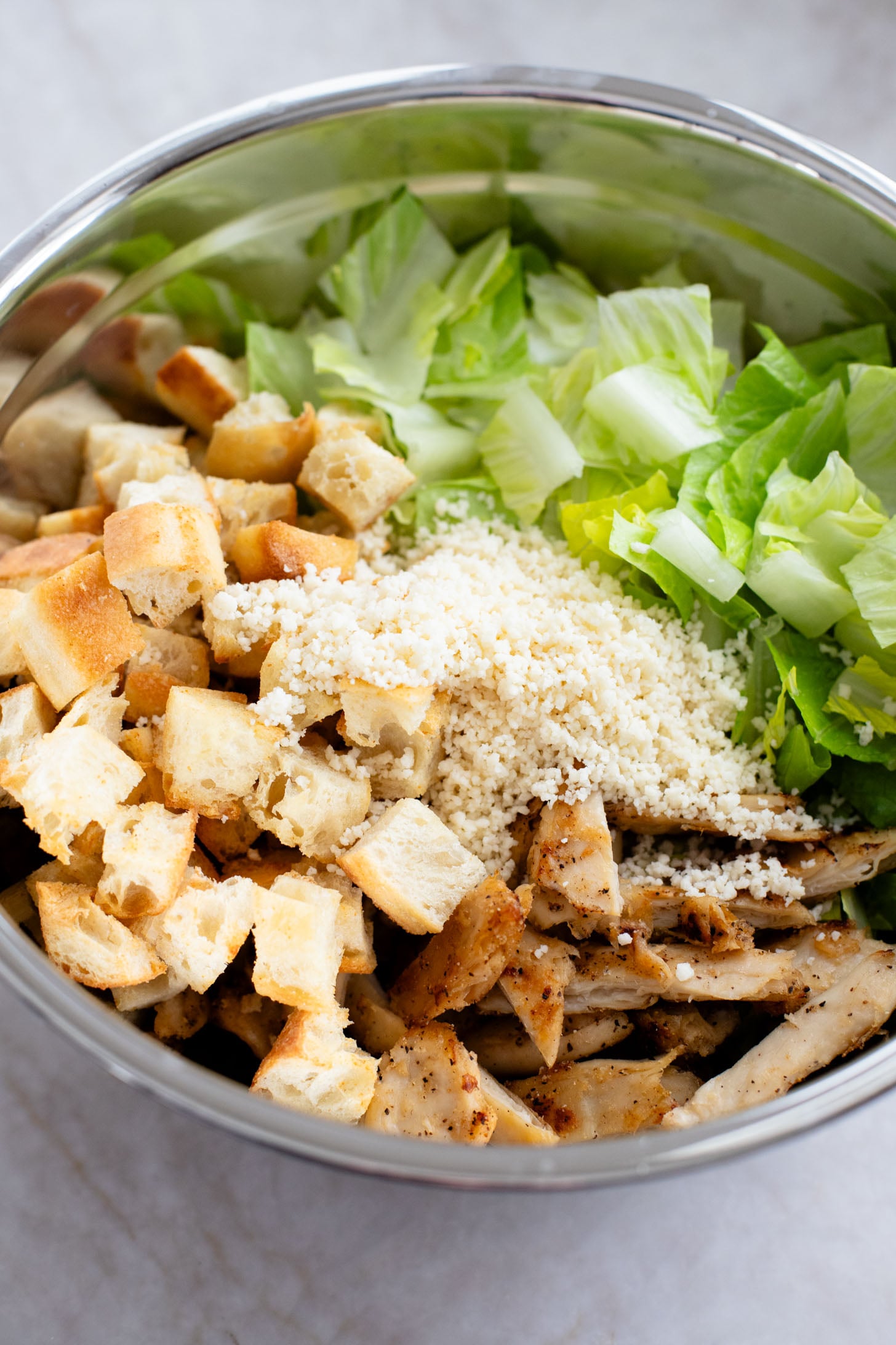 This is the BEST Vegan Chicken Caesar Salad! The dressing is creamy, the vegan chicken is crispy. The perfect lunch or dinner | ThisSavoryVegan.com