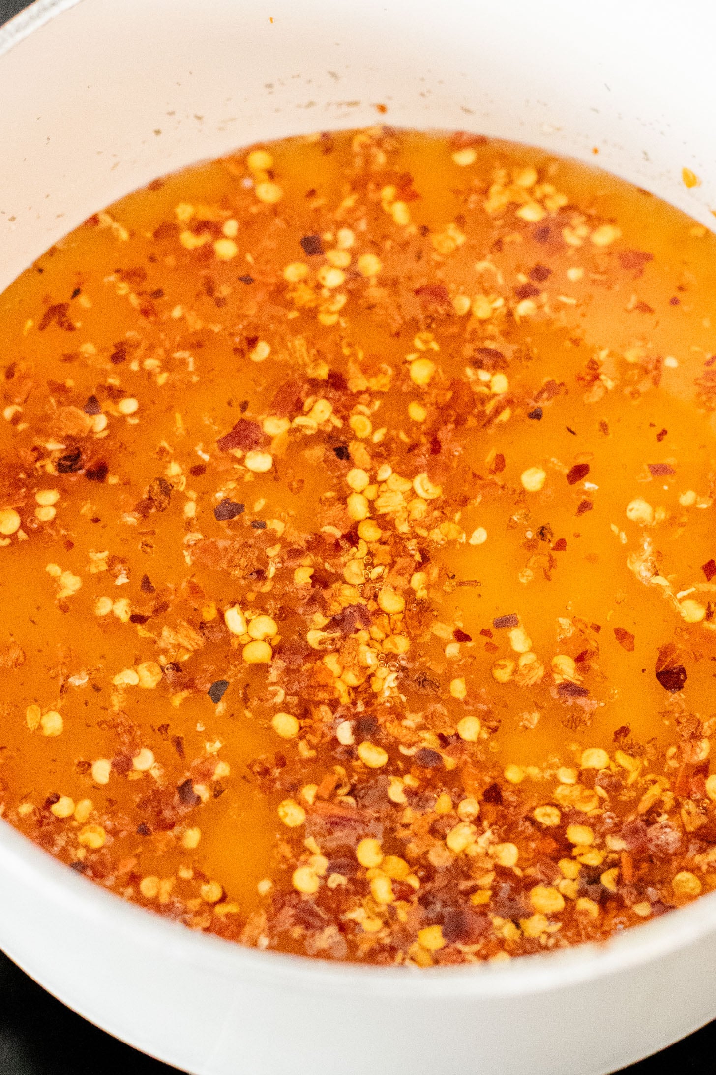 This Hot Agave Cheese Pizza is a dairy-free pizza that has simple ingredients but packs in the flavor. The perfect blend of spicy & sweet | ThisSavoryVegan.com