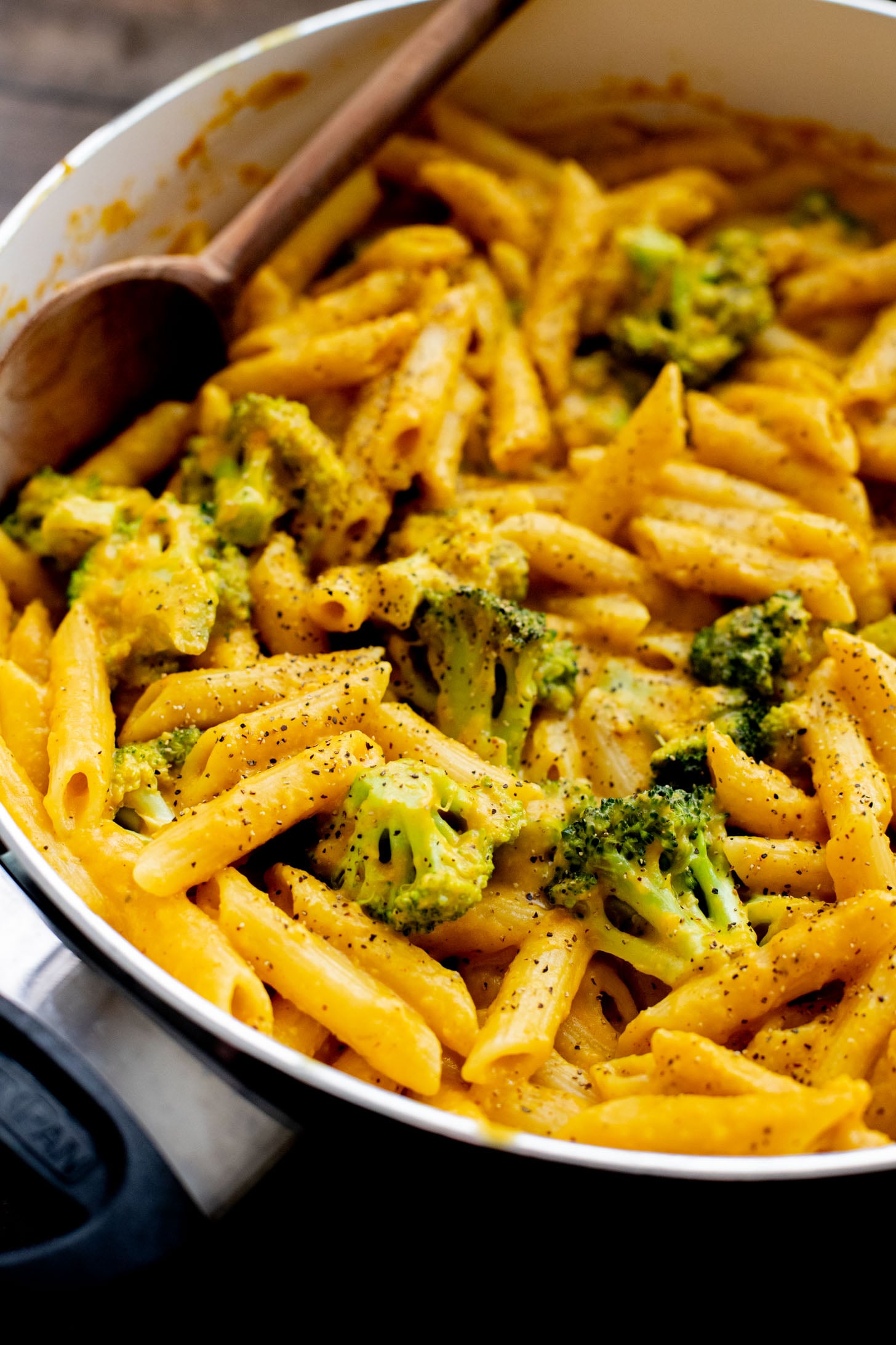 This Butternut Squash Penne with Broccoli is perfectly creamy and is packed with veggies. A delicious dairy-free pasta | ThisSavoryVegan.com